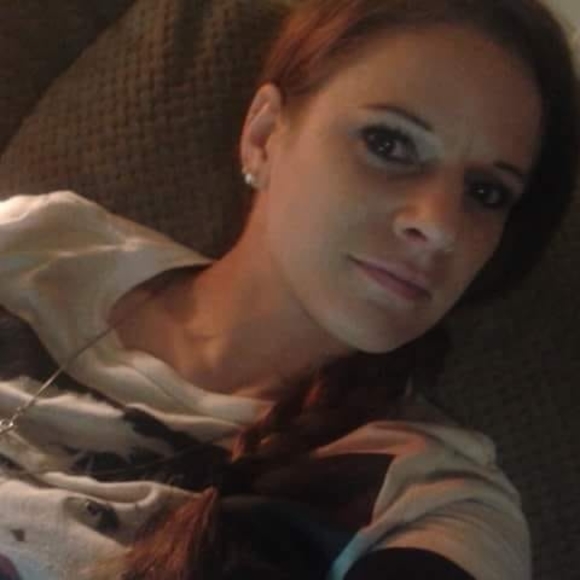 Meet your Posher, Julia - Picture 1 of 1